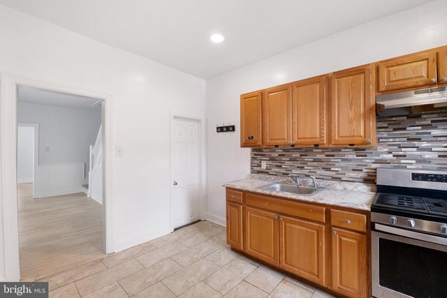 403 S 6TH ST, Darby, PA 19023