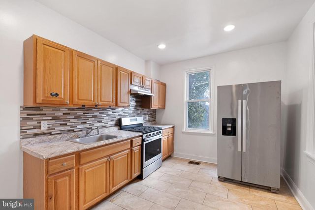 403 S 6TH ST, Darby, PA 19023