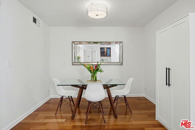 1250 Amherst Avenue 302, Los Angeles, CA 90025