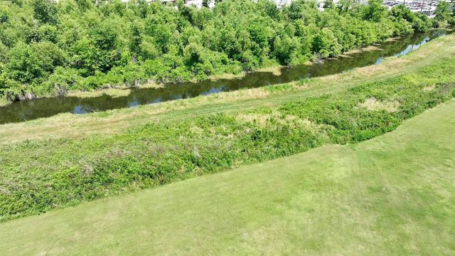 352 Galvez Lane, Houma, LA 70363