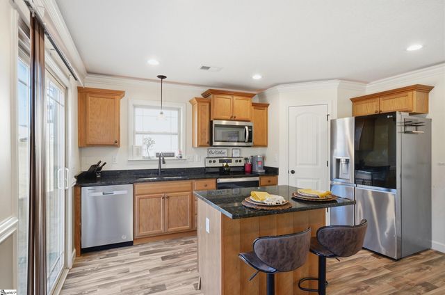 1820 Rosalyn Dew Drive, Lyman, SC 29365