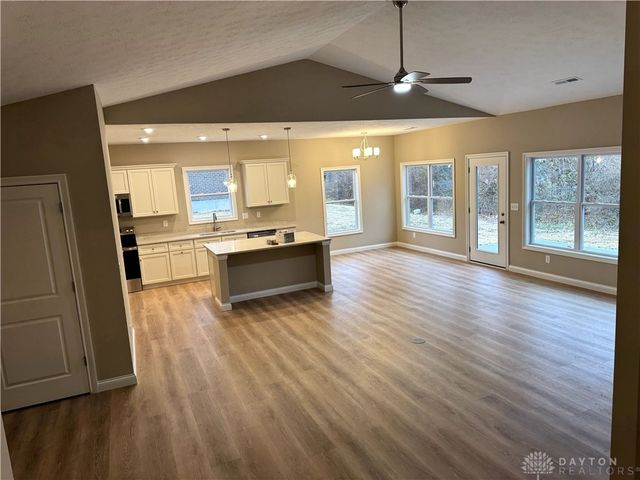 8618 Deergate Drive, Dayton, OH 45424