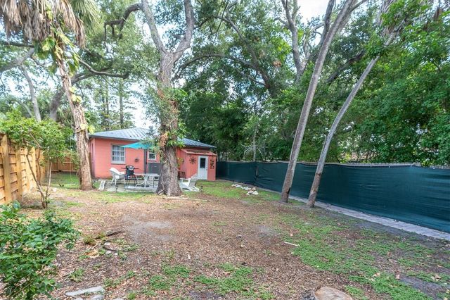 2925 PARK STREET N, St Petersburg, FL 33710