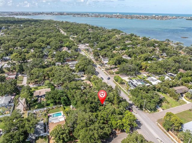 2925 PARK STREET N, St Petersburg, FL 33710