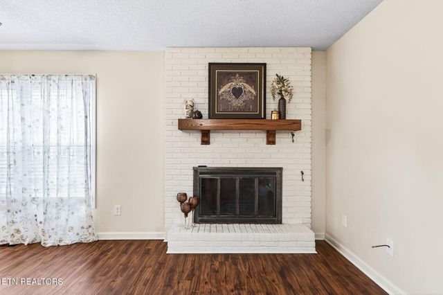 110 Britton Lane, Crossville, TN 38558