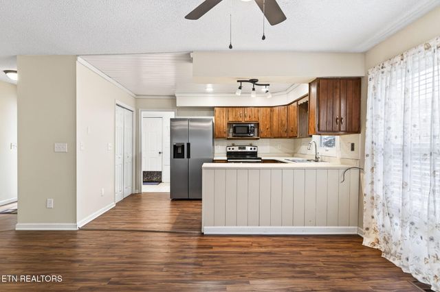 110 Britton Lane, Crossville, TN 38558