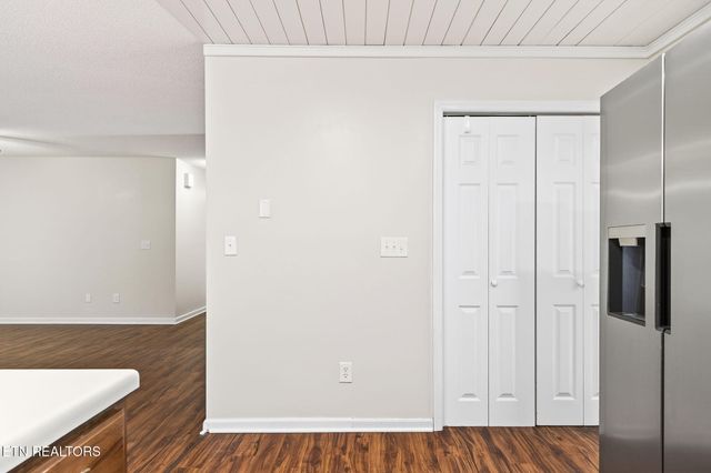 110 Britton Lane, Crossville, TN 38558