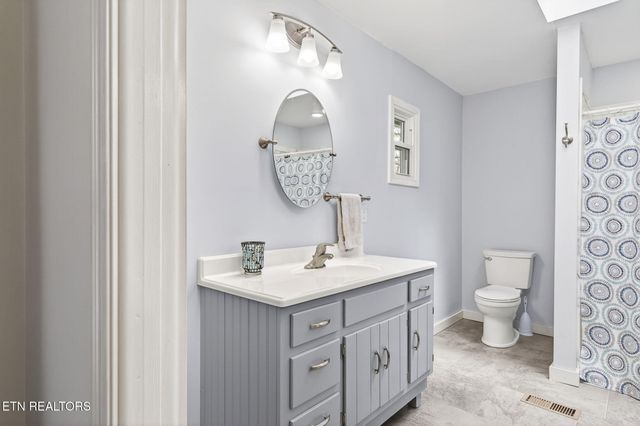 110 Britton Lane, Crossville, TN 38558