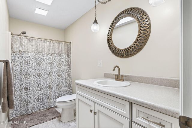 110 Britton Lane, Crossville, TN 38558