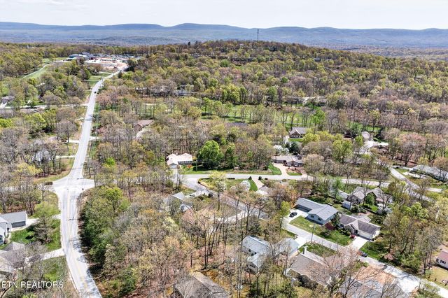 110 Britton Lane, Crossville, TN 38558