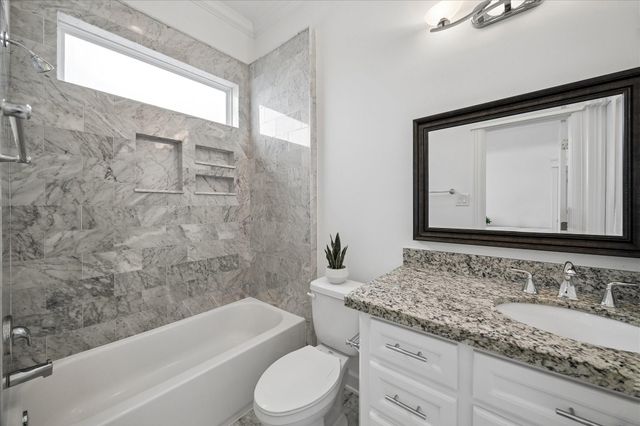 621 Rutland Street D, Houston, TX 77007