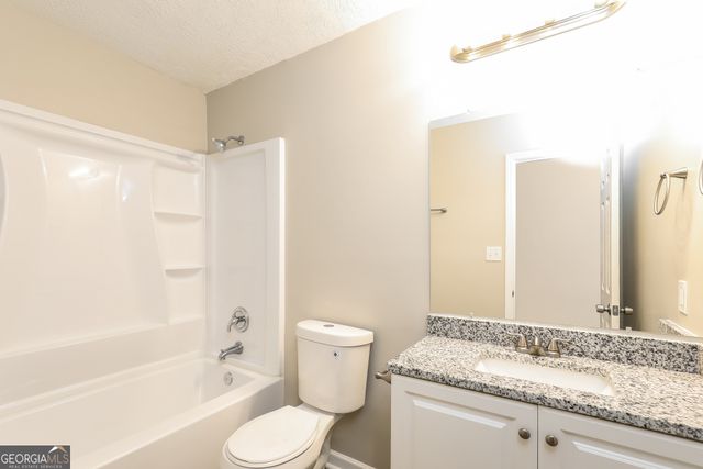 2246 Camden Court, Jonesboro, GA 30236