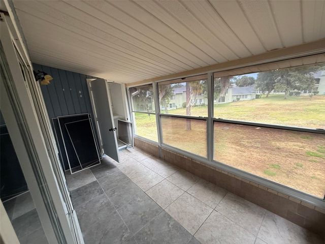 586 BAHIA CIRCLE B, Ocala, FL 34472