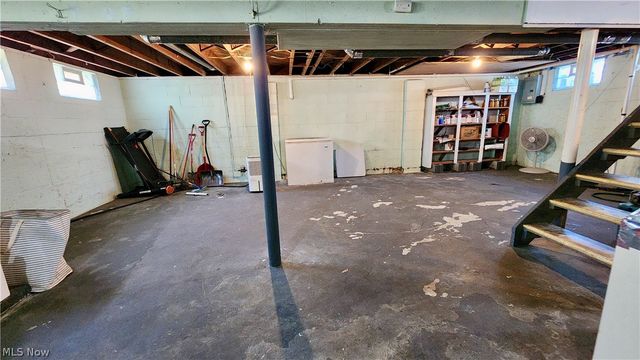 1328 Myrtle Avenue, Ashtabula, OH 44004