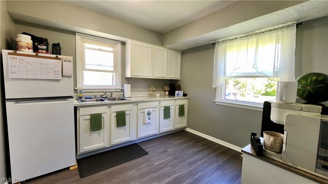 1328 Myrtle Avenue, Ashtabula, OH 44004