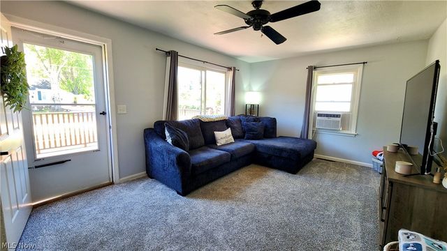 1328 Myrtle Avenue, Ashtabula, OH 44004