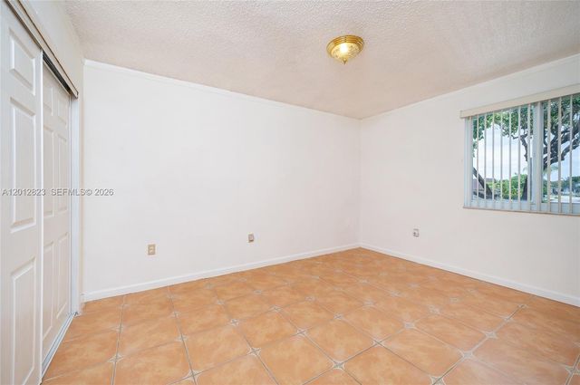 1007 NW 106th Ave Cir, Miami, FL 33172
