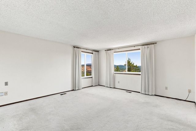 3027 W 22nd Ave, Spokane, WA 99224