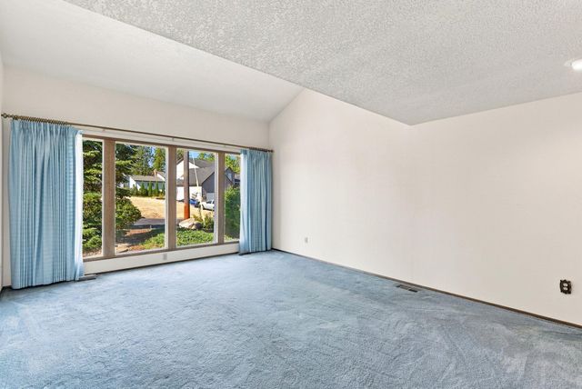 3027 W 22nd Ave, Spokane, WA 99224