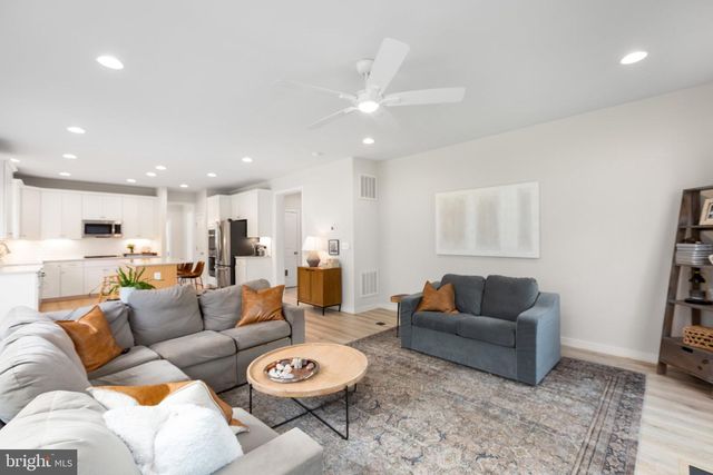 85 HOPEWELL DR, Fredericksburg, VA 22406