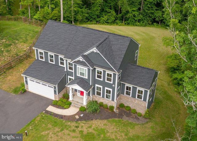 85 HOPEWELL DR, Fredericksburg, VA 22406