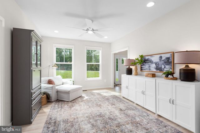 85 HOPEWELL DR, Fredericksburg, VA 22406