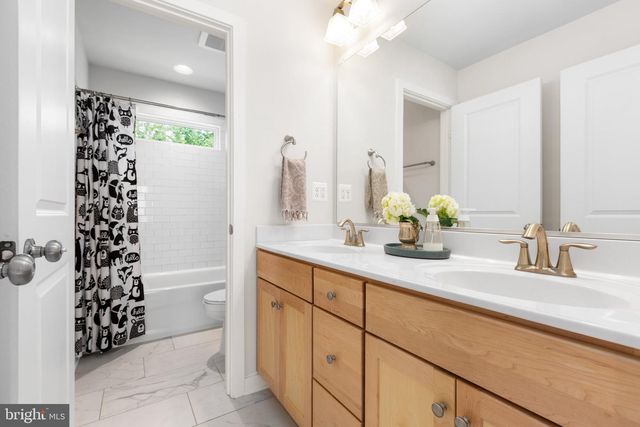 85 HOPEWELL DR, Fredericksburg, VA 22406