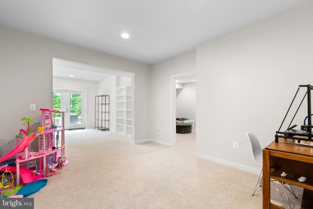 85 HOPEWELL DR, Fredericksburg, VA 22406