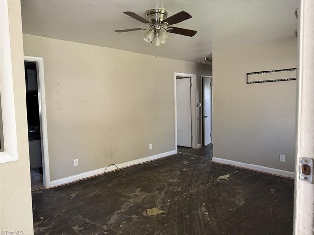 2003 Vanstory Street, Greensboro, NC 27403