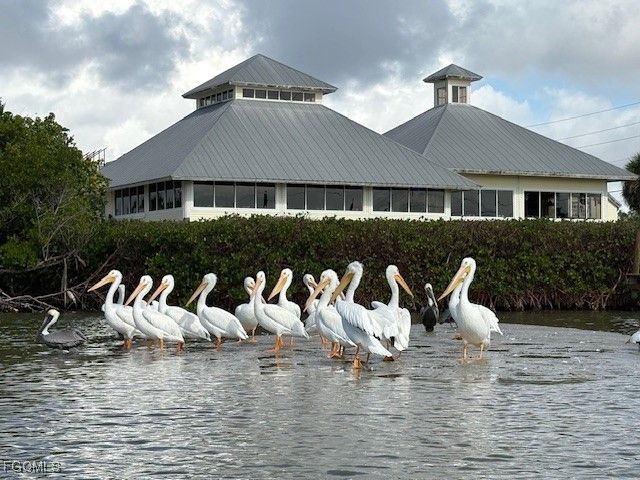 12122 Siesta DR, Fort Myers Beach, FL 33931