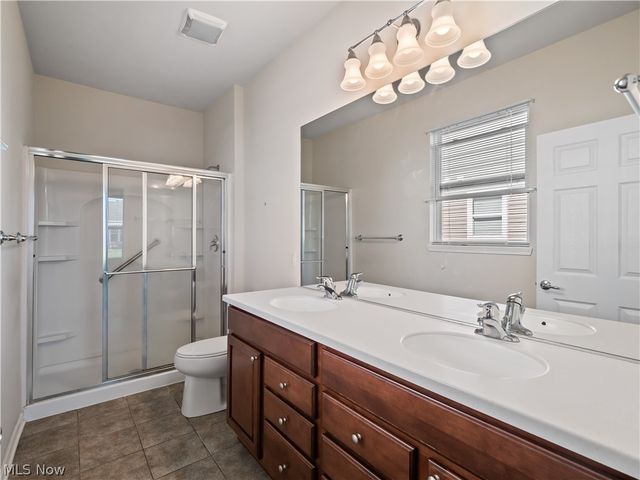 38435 Revere Drive, North Ridgeville, OH 44039