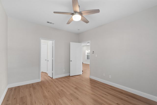 2906 Roxboro Road, Euless, TX 76039