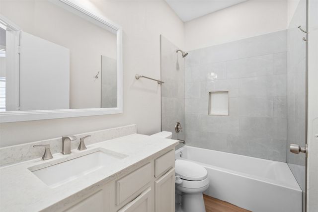 2906 Roxboro Road, Euless, TX 76039