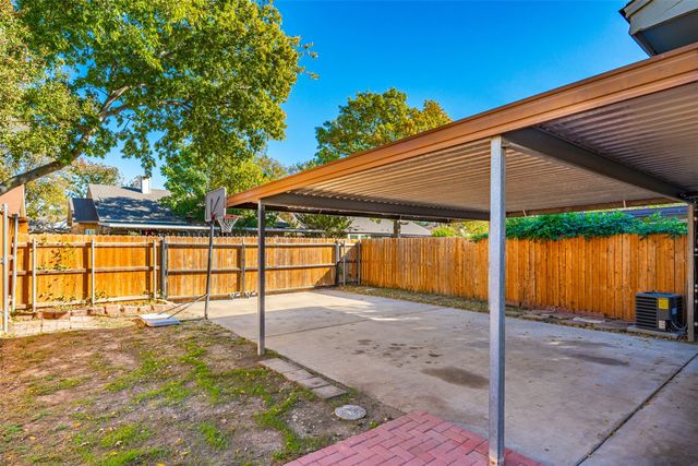 2906 Roxboro Road, Euless, TX 76039