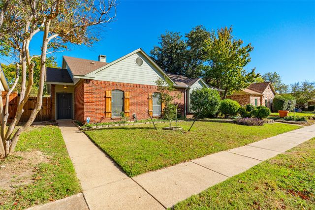 2906 Roxboro Road, Euless, TX 76039