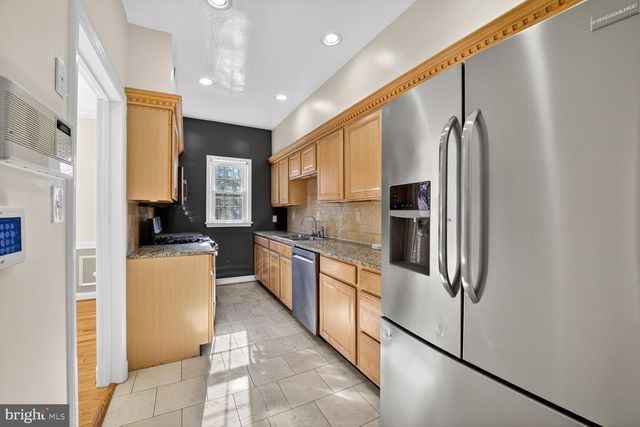 4200 RIVER ROAD NW, Washington, DC 20016