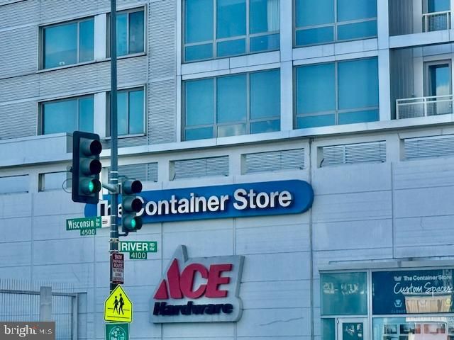 4200 RIVER ROAD NW, Washington, DC 20016