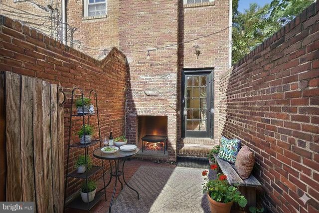 4200 RIVER ROAD NW, Washington, DC 20016