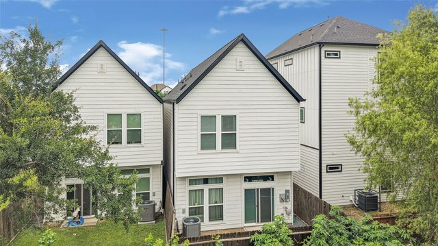 4508 Sharon Street, Houston, TX 77020