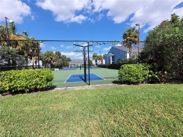 13625 Eagle Ridge DR 318, Fort Myers, FL 33912