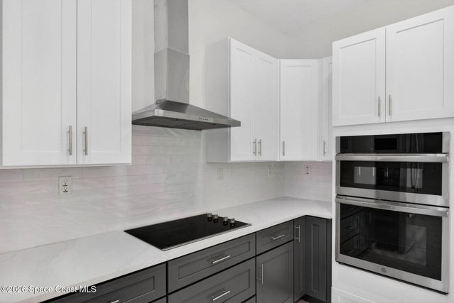 1486 Hayworth Circle NW, Palm Bay, FL 32907
