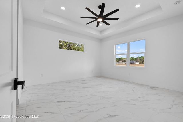 1486 Hayworth Circle NW, Palm Bay, FL 32907