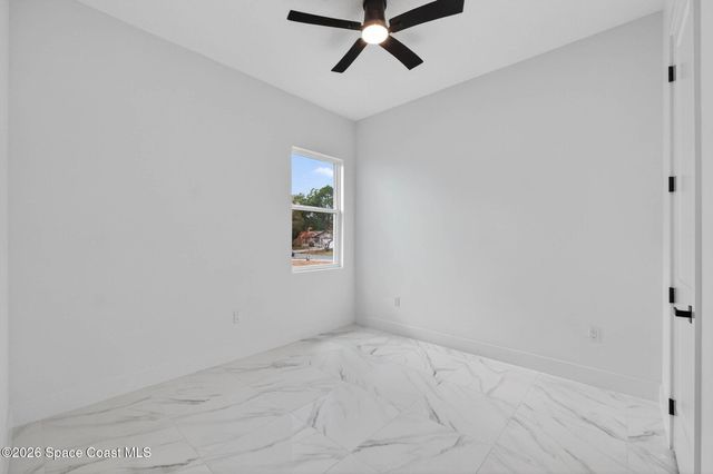 1486 Hayworth Circle NW, Palm Bay, FL 32907