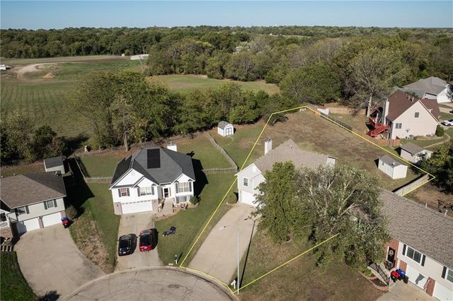 1303 Kimberly Drive, Warrensburg, MO 64093