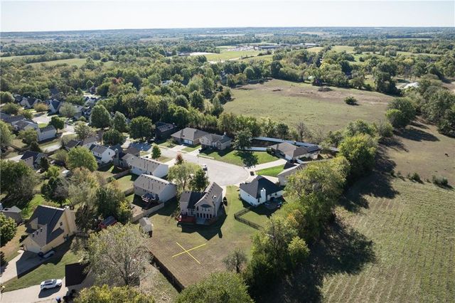 1303 Kimberly Drive, Warrensburg, MO 64093