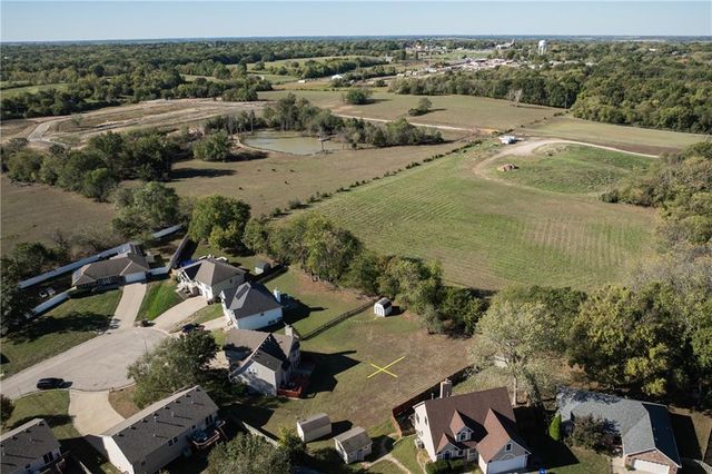 1303 Kimberly Drive, Warrensburg, MO 64093