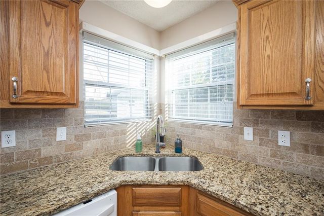 1303 Kimberly Drive, Warrensburg, MO 64093