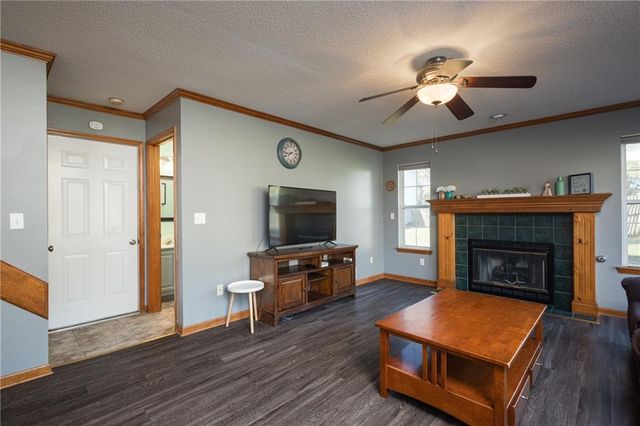 1303 Kimberly Drive, Warrensburg, MO 64093