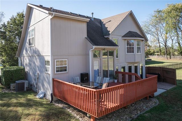 1303 Kimberly Drive, Warrensburg, MO 64093