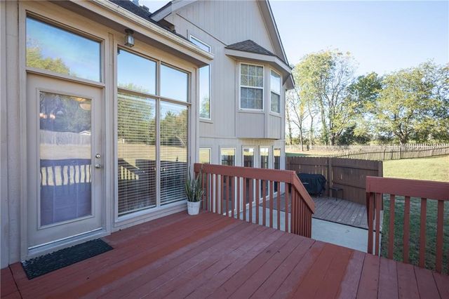 1303 Kimberly Drive, Warrensburg, MO 64093